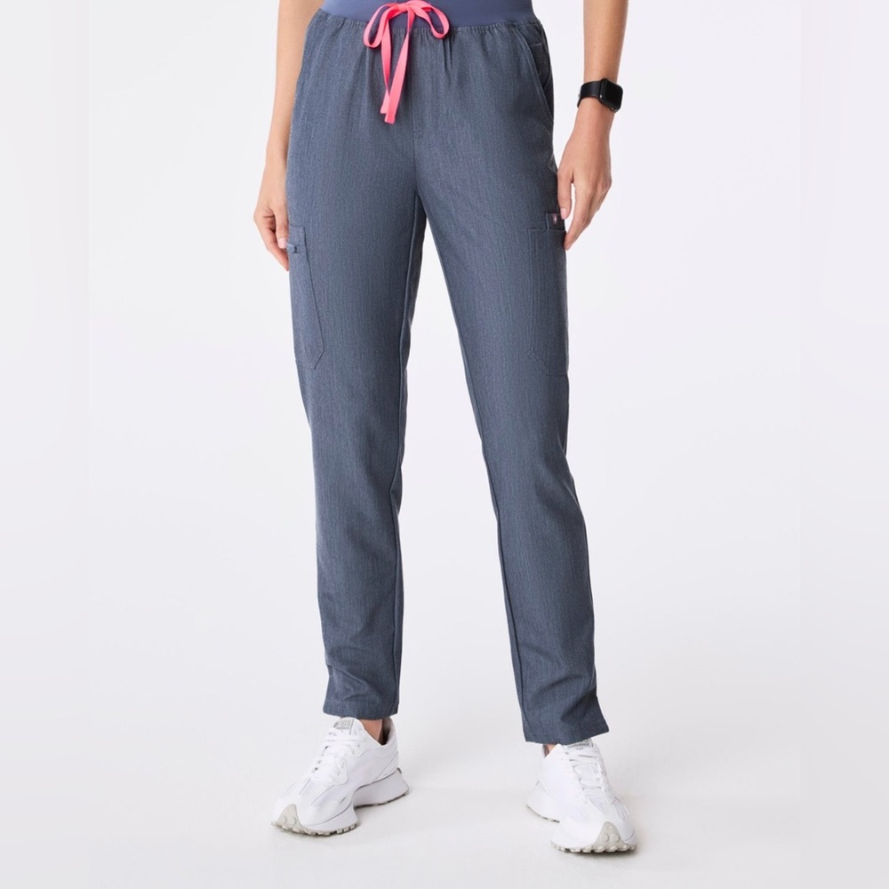 FIGS Yola™ Skinny Scrub Pants Size Large Petite Heather Denim 💙🤍💙